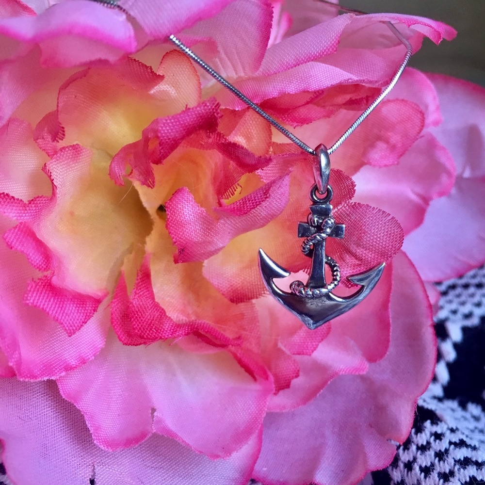 🌸Sterling Silver Anchor Necklace🌸